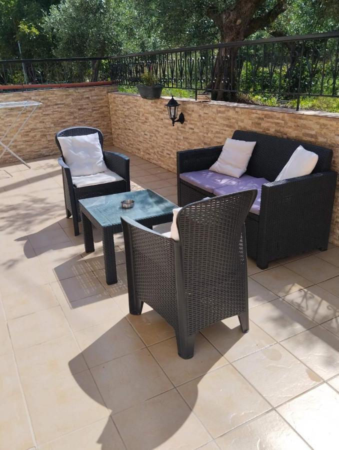 Katerina Apartments Каламата Екстер'єр фото
