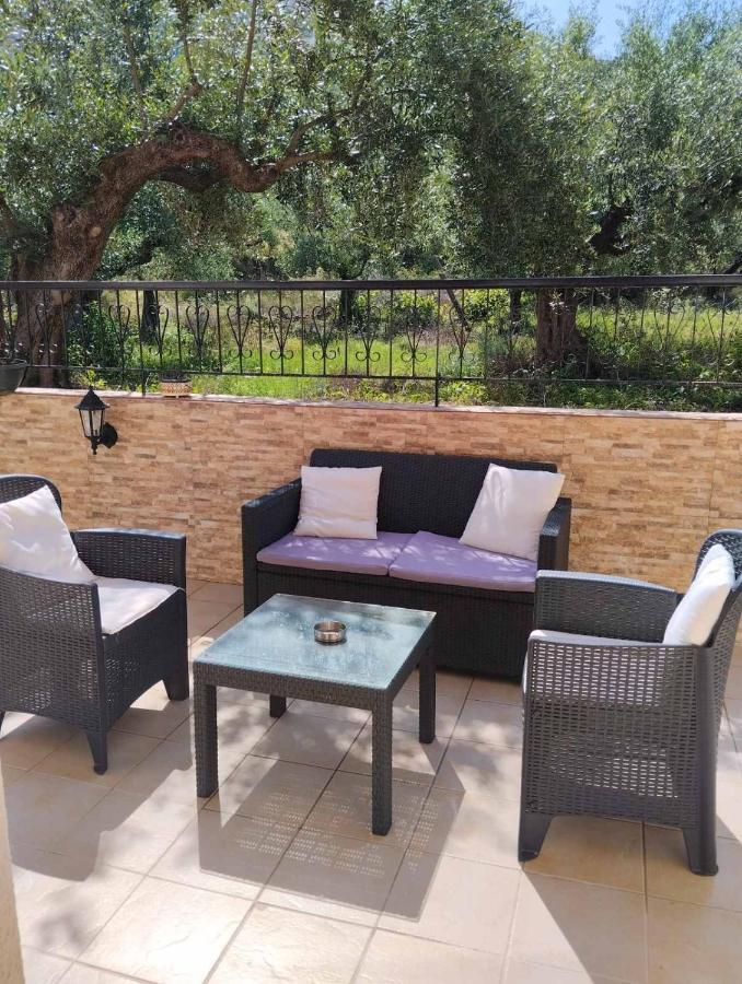 Katerina Apartments Каламата Екстер'єр фото