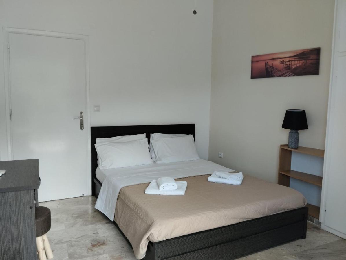 Katerina Apartments Каламата Екстер'єр фото