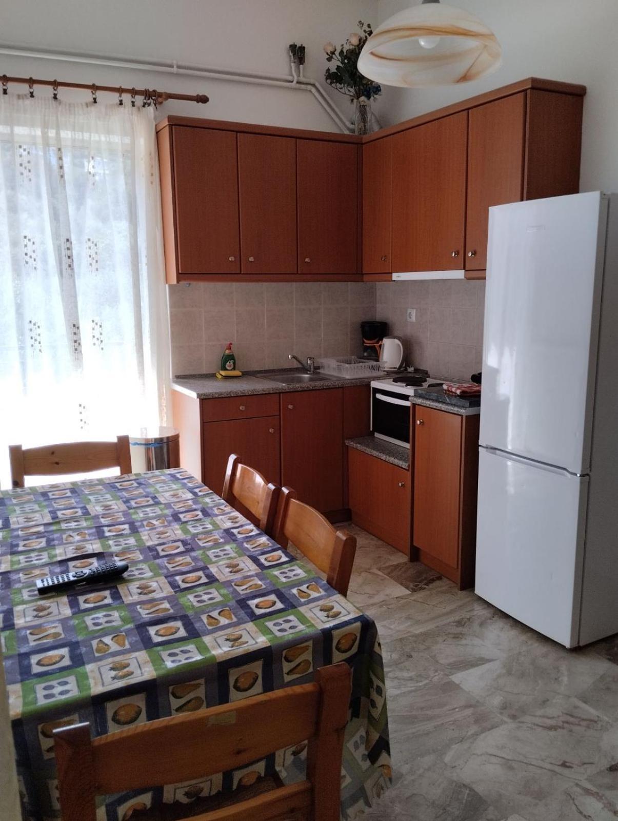 Katerina Apartments Каламата Екстер'єр фото